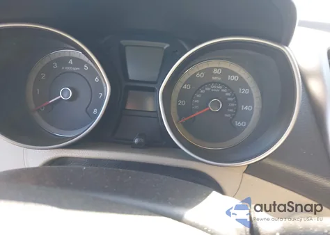 2013 Hyundai Elantra Gt z USA, uszkodzony, nr VIN KMHD35LE4DU105308